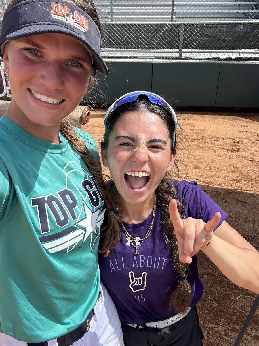 Ashley Anderson tweet media