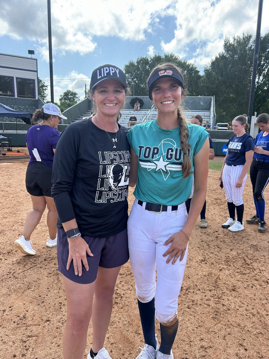 Ashley Anderson tweet media