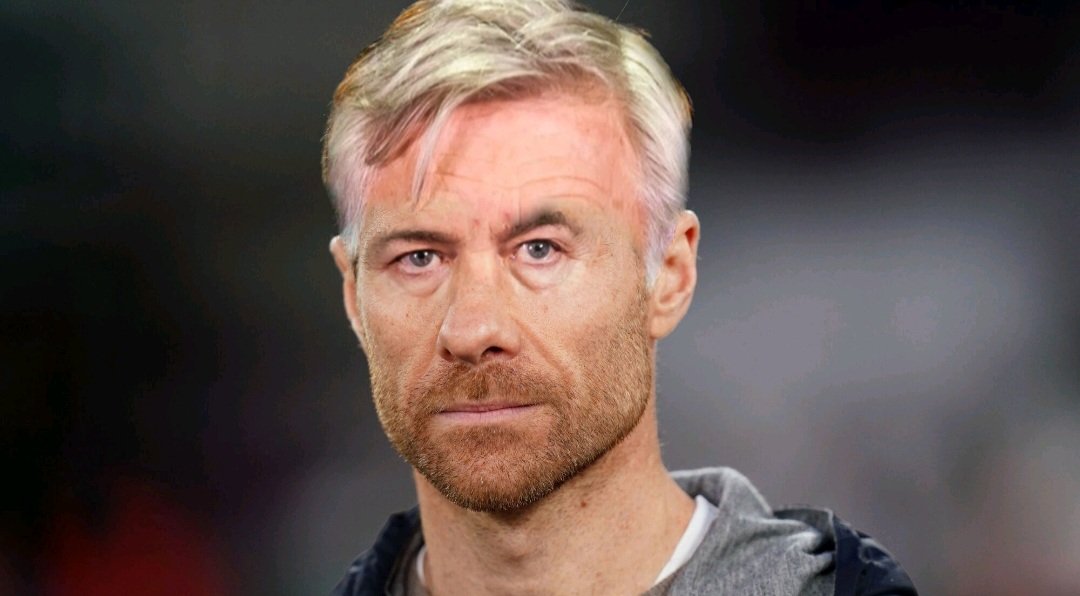 Que os aparecido el debut de Xabi Alonso. Os leo.