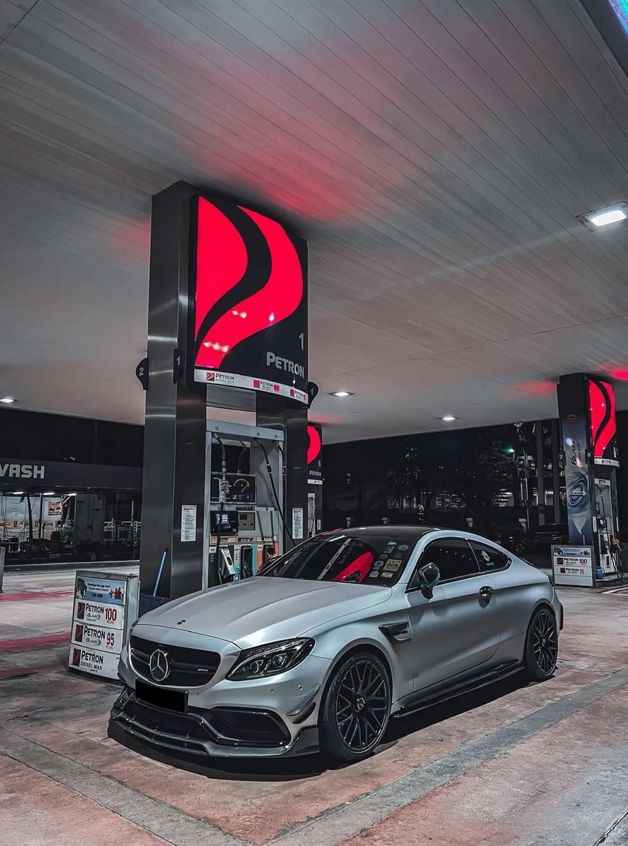 C 63s AMG