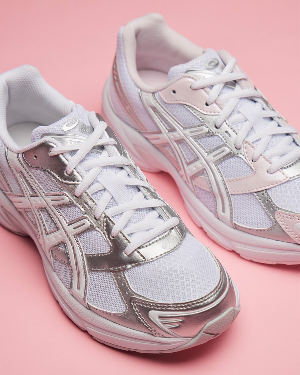 Churchill Square (@churchillsquare) on Twitter photo Introducing the ASICS Gel-1130 'Heavy Metal' Pack, now available in women's sizing in-store at <a href="/footlocker/">Foot Locker</a>! Perfect to keep busy feet comfortable all day long! ๐
#ChurchillSquare #Footlocker #Repost #ASICS Introducing the ASICS Gel-1130 'Heavy Metal' Pack, now available in women's sizing in-store at <a href="/footlocker/">Foot Locker</a>! Perfect to keep busy feet comfortable all day long! ๐
#ChurchillSquare #Footlocker #Repost #ASICS