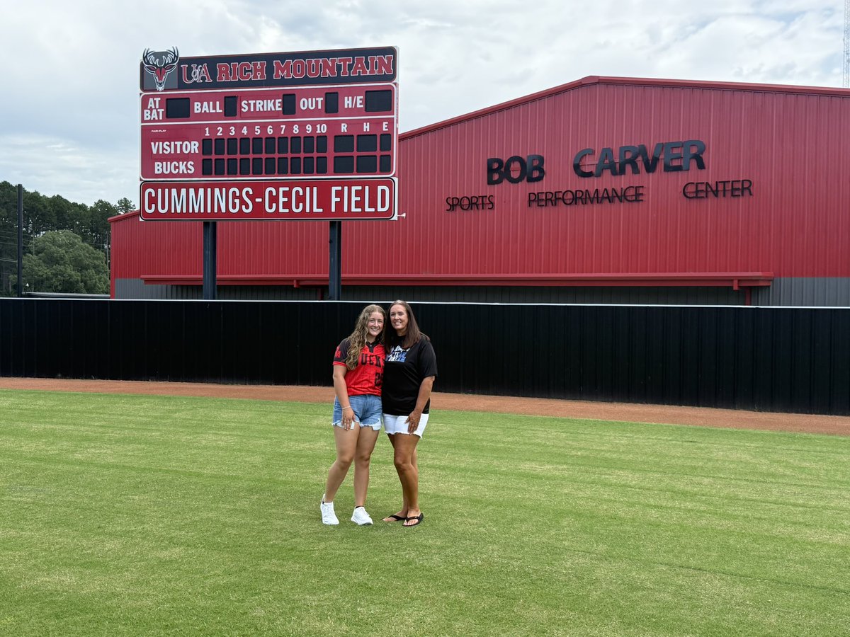 Karly brown tweet media