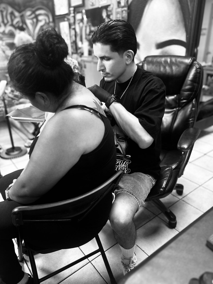 ⛓️🎱⛓️ tweet media