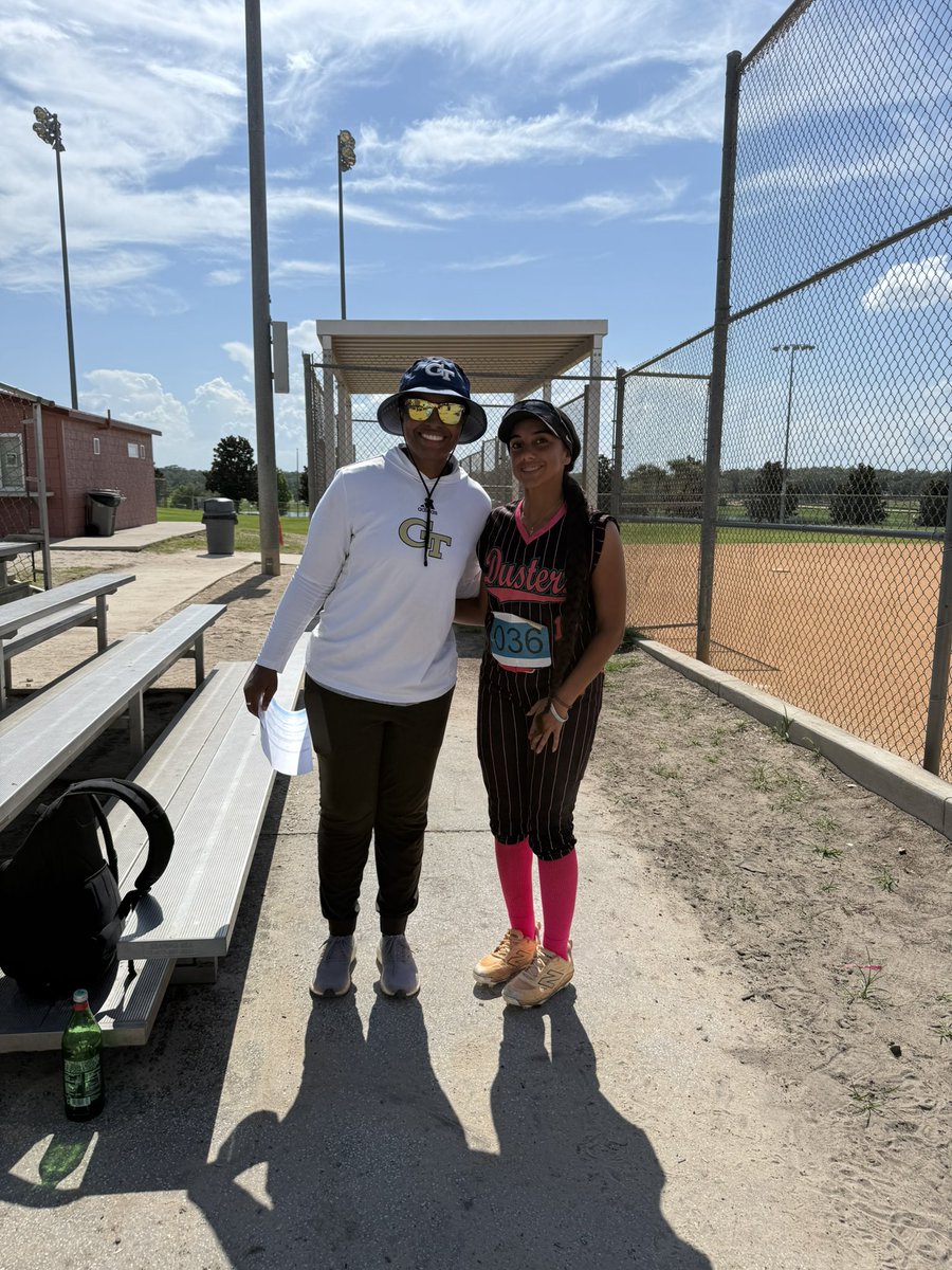 Jayla Castillo (@jaylacastillo27) on Twitter photo Thank you to <a href="/AlissaSmith12/">Alissa Smith</a> for an awesome camp on June 10. I had a great time speaking with these great coaches and I can't wait to get the opportunity to work with them again. Thank you to <a href="/AlissaSmith12/">Alissa Smith</a> for an awesome camp on June 10. I had a great time speaking with these great coaches and I can't wait to get the opportunity to work with them again.