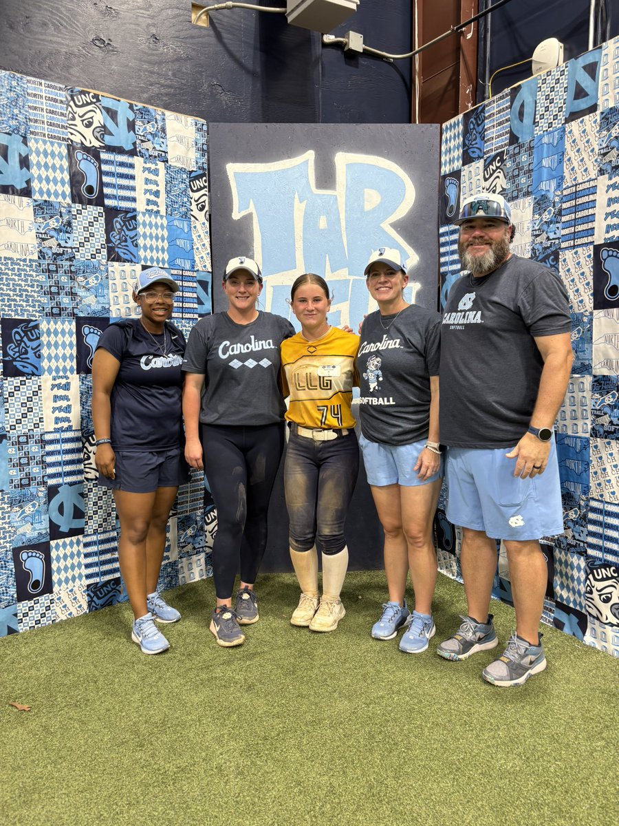 Thank you so much to <a href="/UNCSoftball/">Carolina Softball</a> for hosting such a great camp. I am very grateful for the tips I was given to better my game! <a href="/coachmegsmith/">Megan Smith Lyon</a> <a href="/c_lyon22/">Corey Lyon</a> <a href="/coachkiwij/">Aquilla Mateen James</a> <a href="/Org_LLG/">Lady Lightning Gold Org Account</a> <a href="/LadyLightningG3/">LLG Premier 16U</a> <a href="/Maddie_Holub/">Maddie Holub</a>