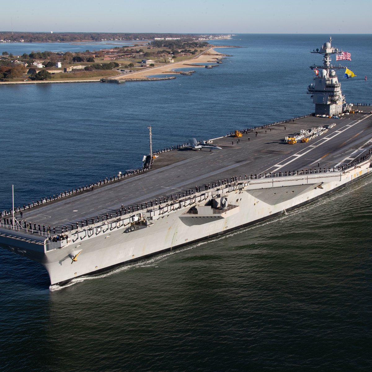 🚨🇺🇸🇮🇱 BREAKING: President Trump is DEPLOYING the USS Ford Carrier Strike Group "CLOSE TO ISRAEL."