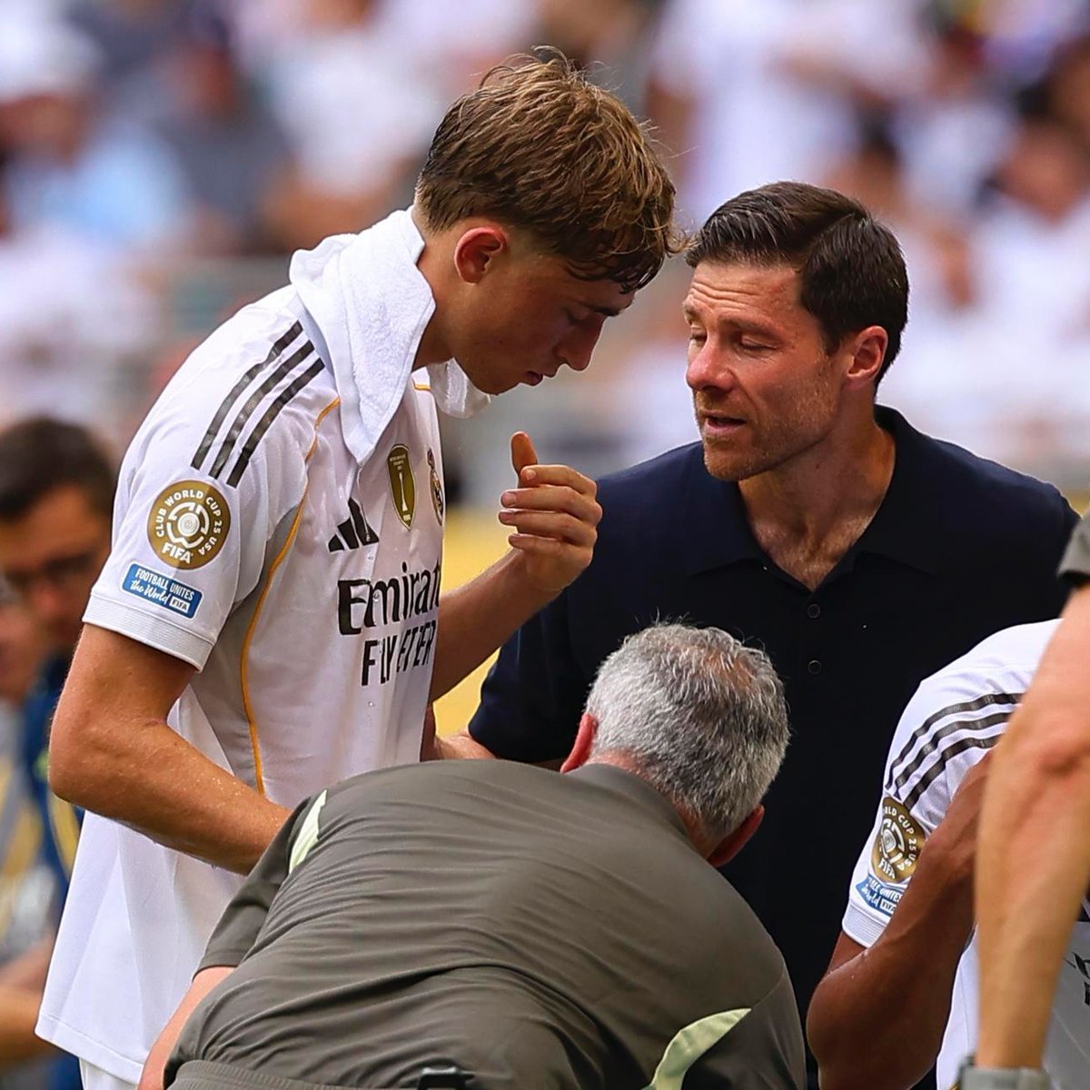 MadridUniversal's tweet photo. Survey: Going forward, what should Xabi Alonso fix? https://t.co/OraLReWAqU