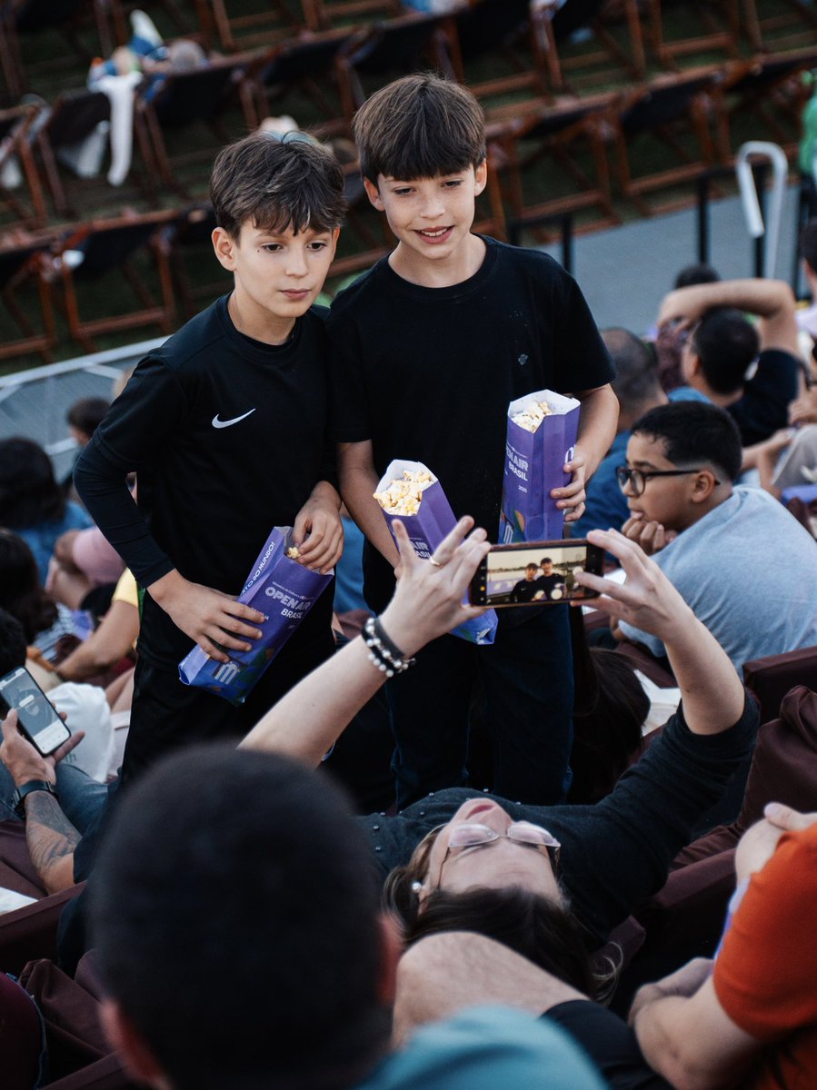 openairbrasil's tweet photo. Já estamos com saudades de nos divertir e emocionar com os filmes na Super Tela💜 https://t.co/W4IWps8Vqg