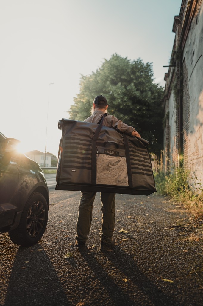 MissionDarkness's tweet image. Built for the blackout.
The Dry Shield Eclipse Faraday Bag protects your solar gear from EMPs, water, and wireless threats—wherever the mission takes you.
Pack smart. Move secure. Stay off-grid.

#MissionDarkness #EMPProtection #FaradayBag #GoOffGrid #PrepperGear