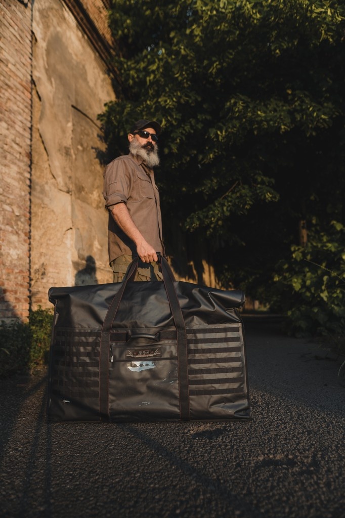 MissionDarkness's tweet image. Built for the blackout.
The Dry Shield Eclipse Faraday Bag protects your solar gear from EMPs, water, and wireless threats—wherever the mission takes you.
Pack smart. Move secure. Stay off-grid.

#MissionDarkness #EMPProtection #FaradayBag #GoOffGrid #PrepperGear