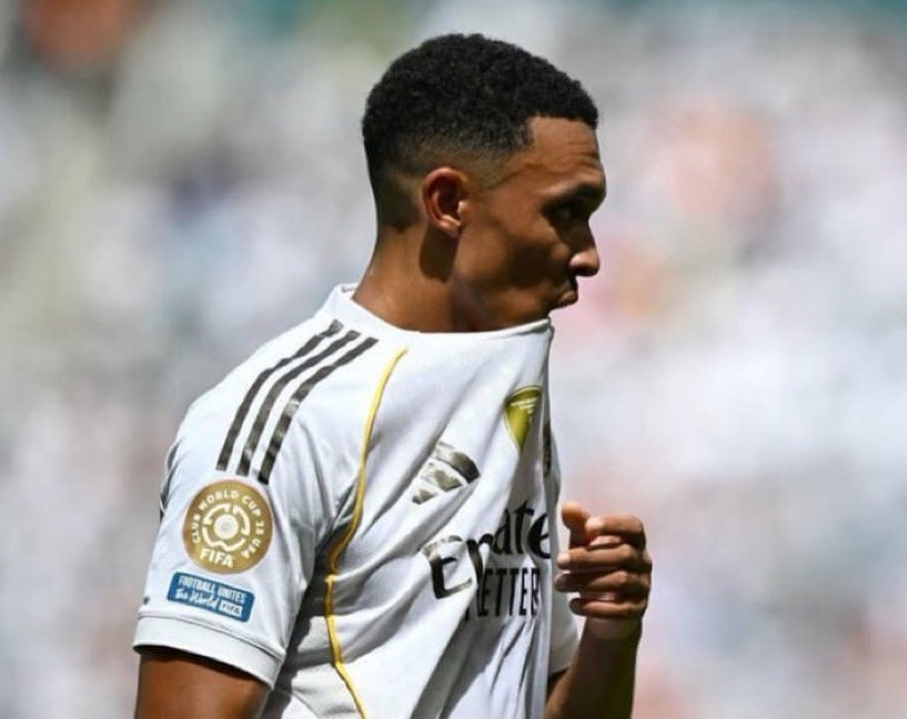 لن تصبر على كوارثك جماهير ريال مدريد… لن تجد مثل جماهير ليفربول..