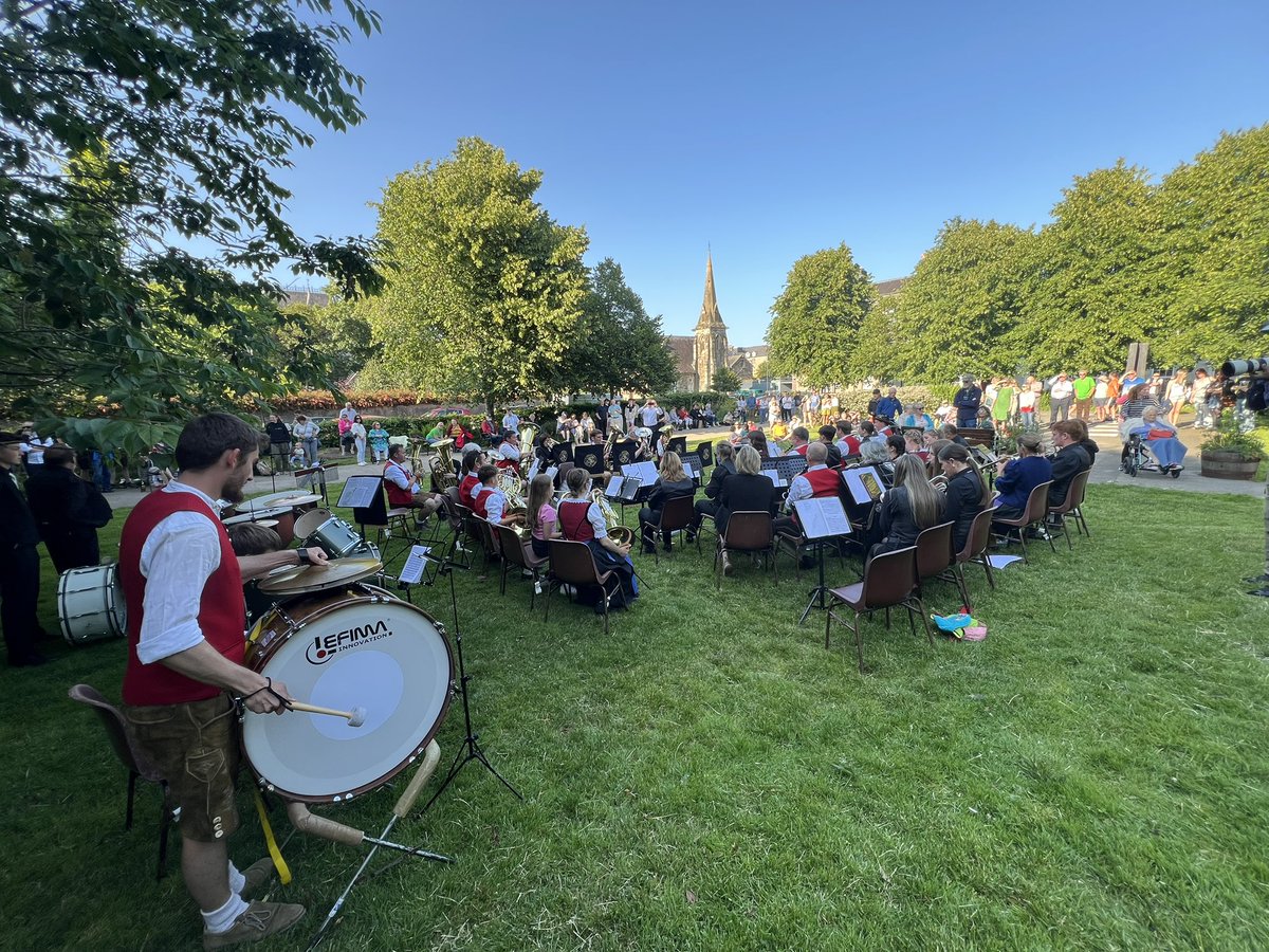 philip_oreilly's tweet image. Great evening of music welcoming #Waldaschaff Brass Band to play with us in #Clonakilty