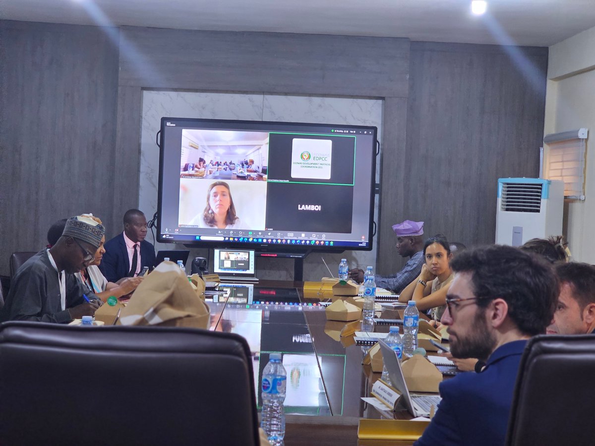 ECOWASdevparcel's tweet image. ECOWAS Commission Hosts Successful Inter-Agency Technical Meeting on ECOWAS-AECID Cooperation Programme 2025-2028 today at Abuja🇳🇬 programme implementation, governance, monitoring, and visibility.
#External #Relations #ECOWAS. 
@AecidNigeria @SpainMFA #FMPM,#ARAA,#ECREEE, #CCDG