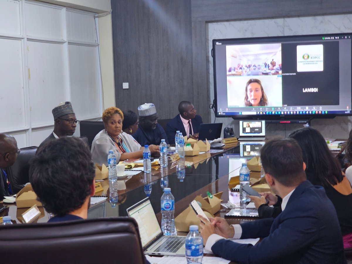 ECOWASdevparcel's tweet image. ECOWAS Commission Hosts Successful Inter-Agency Technical Meeting on ECOWAS-AECID Cooperation Programme 2025-2028 today at Abuja🇳🇬 programme implementation, governance, monitoring, and visibility.
#External #Relations #ECOWAS. 
@AecidNigeria @SpainMFA #FMPM,#ARAA,#ECREEE, #CCDG