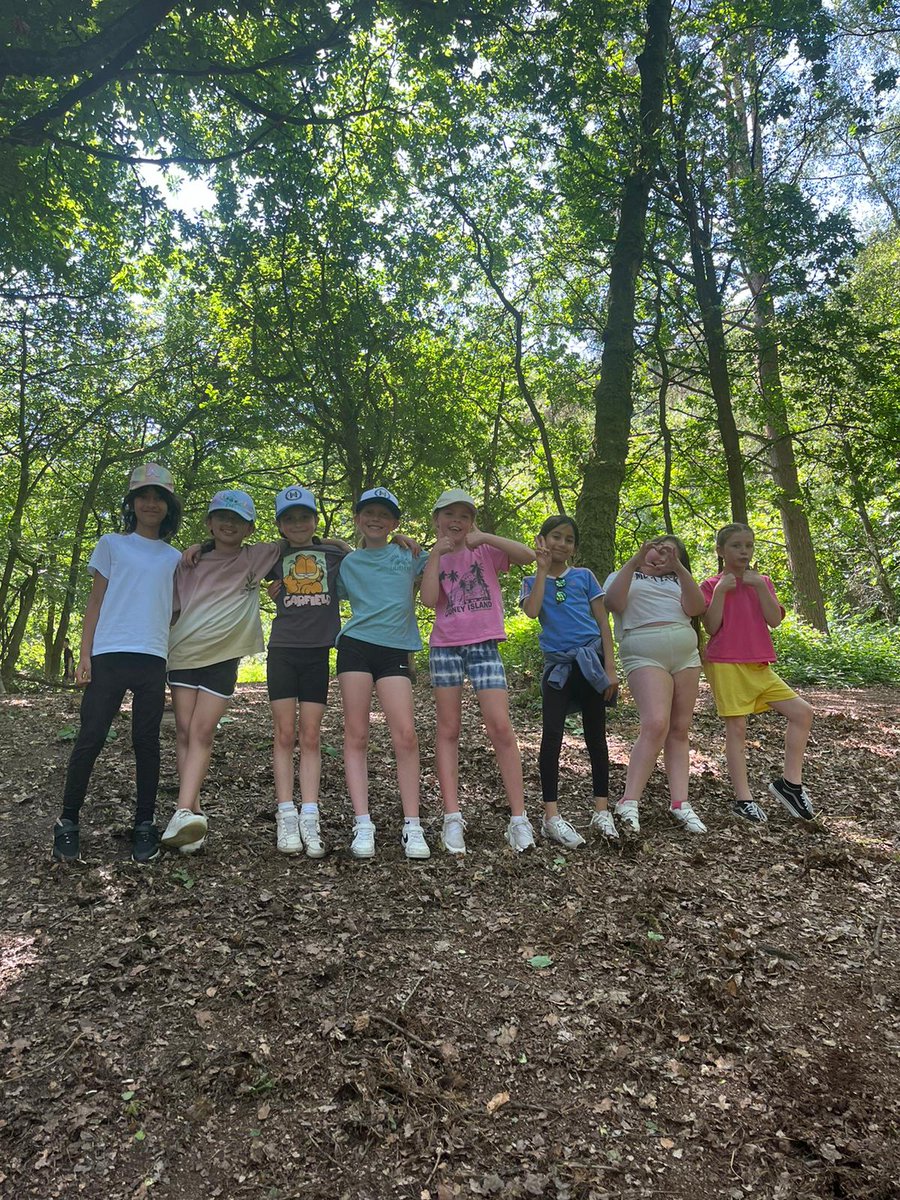 Miss Hart tweet media