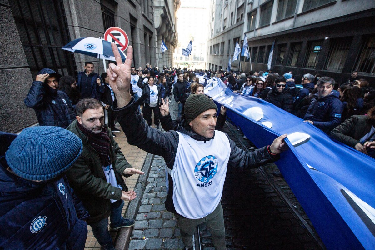 secasfpi's tweet photo. #ArgentinaConCristina https://t.co/OaB6ljmdZo