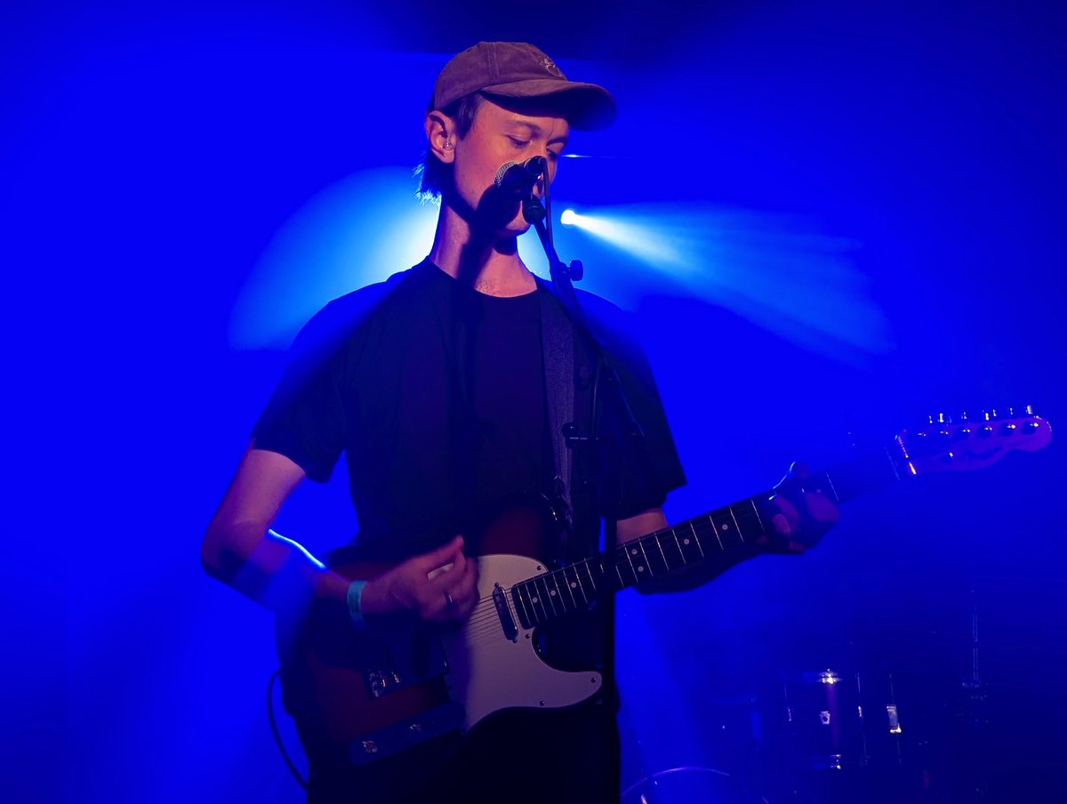 Cola debutando en Madrid en un concierto totalmente memorable.
📸 by Javier De La Morena