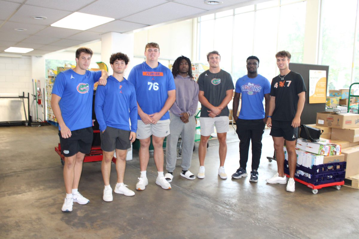 Did you know even a small amount of effort can help make a great change? Together we can help combat summer hunger!
Donate or volunteer today at
• Breadofthemighty.org
<a href="/Fl_Victorious/">Florida Victorious</a> #FVFoundation