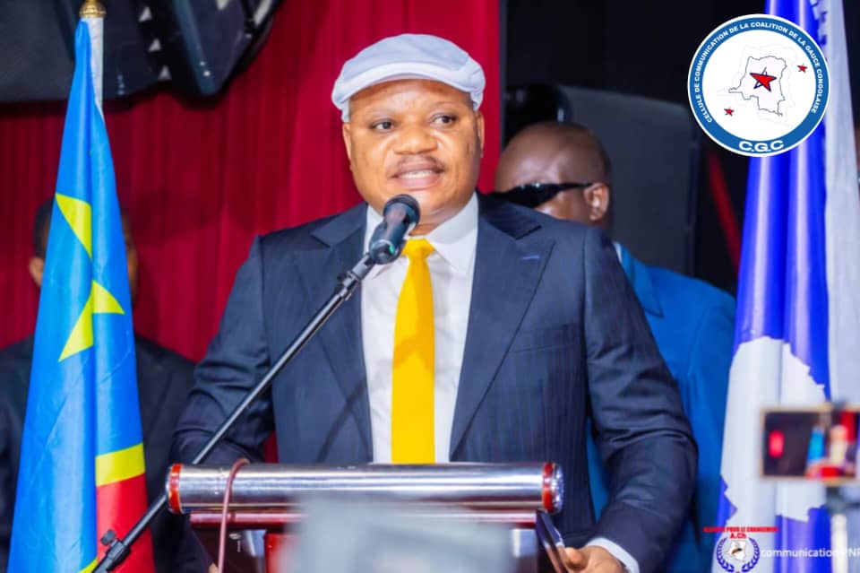 chadrack_isako's tweet image. "Nous ne sommes pas une énième plateforme dictée par des ambitions personnelles ou des 
calculs politiciens à court terme. Non. La CGC est l’expression de la rupture radicale avec les 
pratiques d’un passé qui nous a trop longtemps entravé." @kabund_jmkkrock

#Cellcom/#C.#G.#C