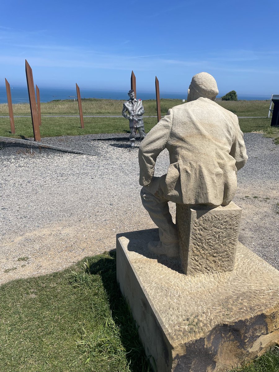 WASNAPPER's tweet image. The last thing I will post from Normandy (I promise)
The monuments and statues are scattered all along the D Day sites. I found this one of an old veteran looking over and remembering those that didn’t make it, very poignant.