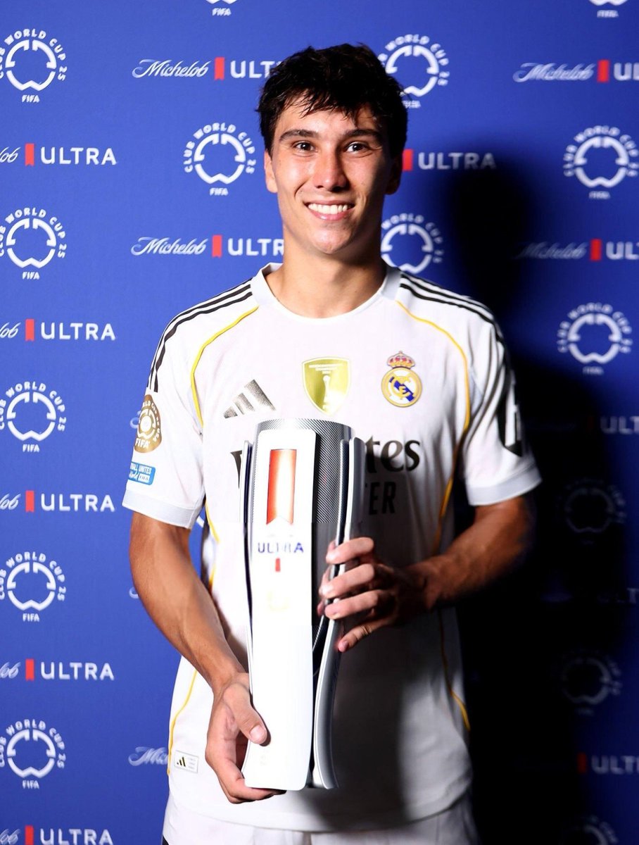 🏆 And the 𝕄𝕒𝕟 𝕠𝕗 𝕋𝕙𝕖 𝕄𝕒𝕥𝕔𝕙 is ...