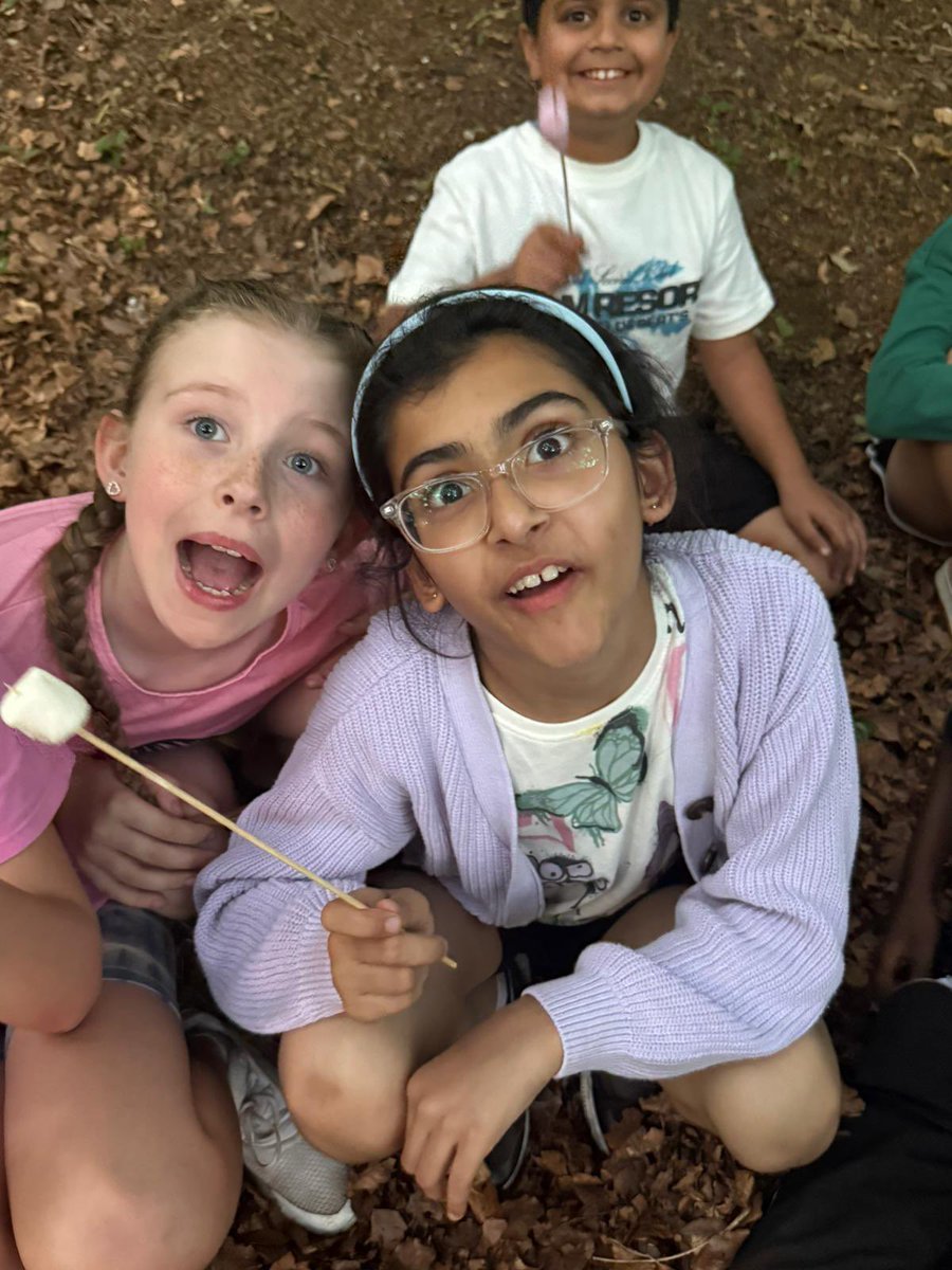 MrsSutton tweet media