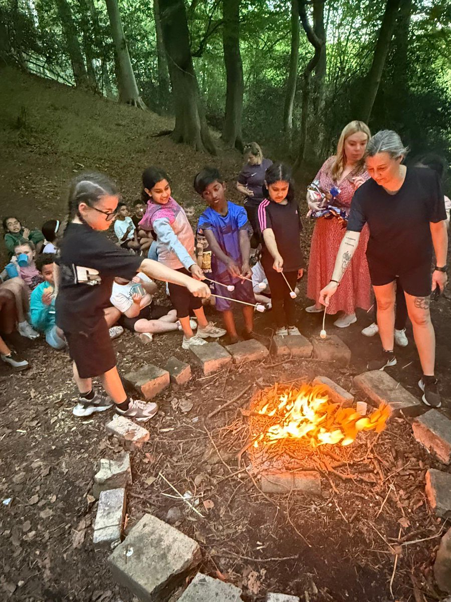 Yummy marshmallows by the fire. 🔥