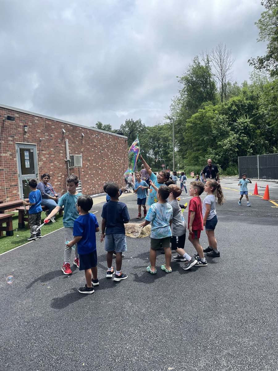 Mrs. Koster tweet media