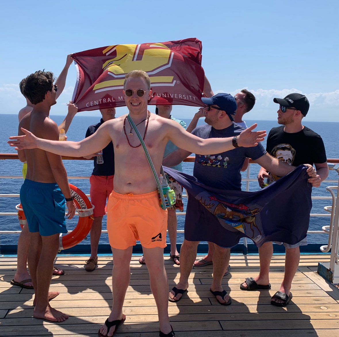 Dog Central tweet media