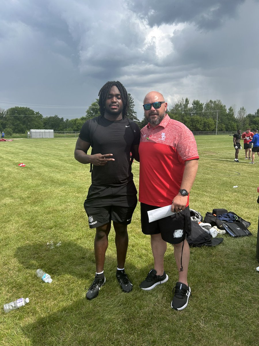 Meshach Arthur (@meshachlb) on Twitter photo After a great conversation with <a href="/TommyLangford44/">Tommy Langford</a> I’m blessed to receive a offer from <a href="/MSUBeaversFB/">Minot State Football</a> #AGTG
<a href="/NFLAcademy/">NFL Academy</a> <a href="/KrisDurham16/">Kris Durham</a> <a href="/danieldf211/">Daniel Docal</a> <a href="/chasebaker91/">Chase Baker</a> <a href="/Coach_Hewitt/">Russell Hewitt</a> <a href="/georgereynolds_/">Coach George Reynolds</a> <a href="/_coachturner/">Clayton Turner</a> After a great conversation with <a href="/TommyLangford44/">Tommy Langford</a> I’m blessed to receive a offer from <a href="/MSUBeaversFB/">Minot State Football</a> #AGTG
<a href="/NFLAcademy/">NFL Academy</a> <a href="/KrisDurham16/">Kris Durham</a> <a href="/danieldf211/">Daniel Docal</a> <a href="/chasebaker91/">Chase Baker</a> <a href="/Coach_Hewitt/">Russell Hewitt</a> <a href="/georgereynolds_/">Coach George Reynolds</a> <a href="/_coachturner/">Clayton Turner</a>