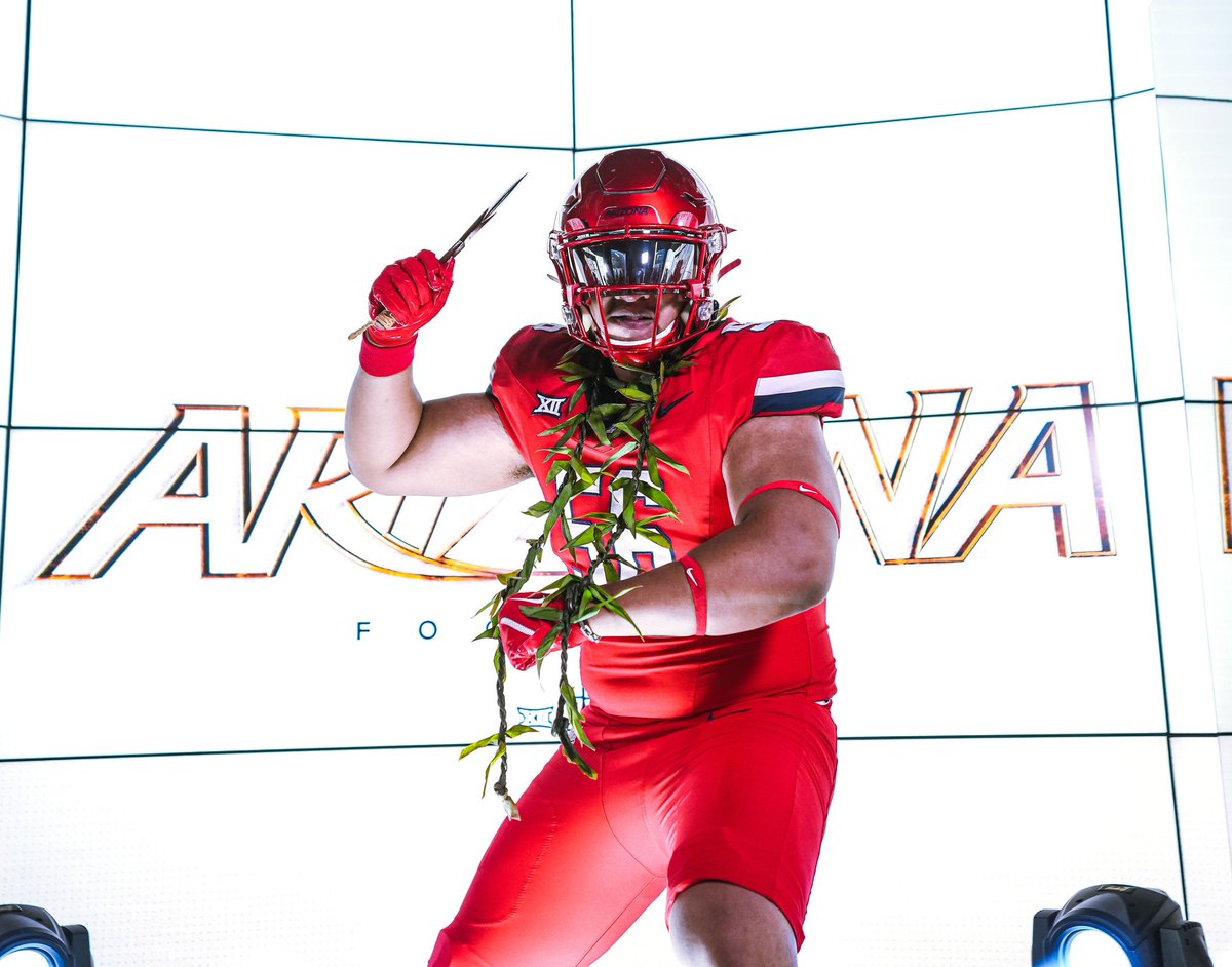 ta_amilo's tweet image. Thank you @ArizonaFBall for a great OV!! @CoachJsalavea @ronniepalmer33 @CoachGonz @CoachBrennan @will_parker44 @CoachMoevao_3 @Gaizka_UofA