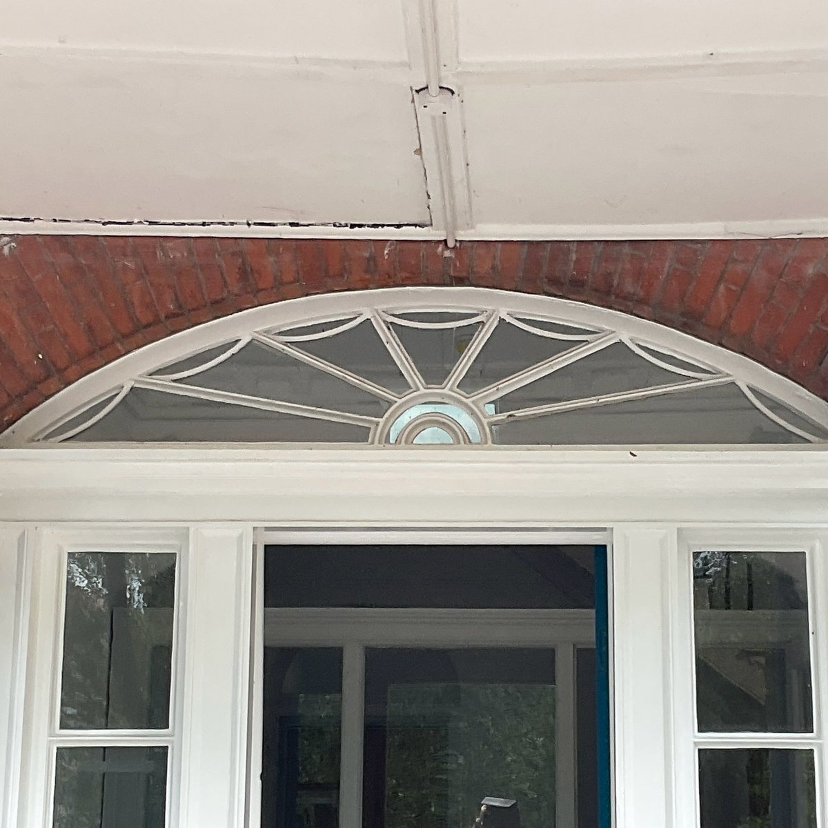 BrookerCo's tweet photo. Love these gorgeous design details and hidden treasures on a Historic Grade 2 Listed Georgian property we surveyed this week ❤️ #cheshire #rics #commercialpropertysurvey #listedbuilding #the_cheshire_surveyor #livesurveying https://t.co/haYs4QDcDM
