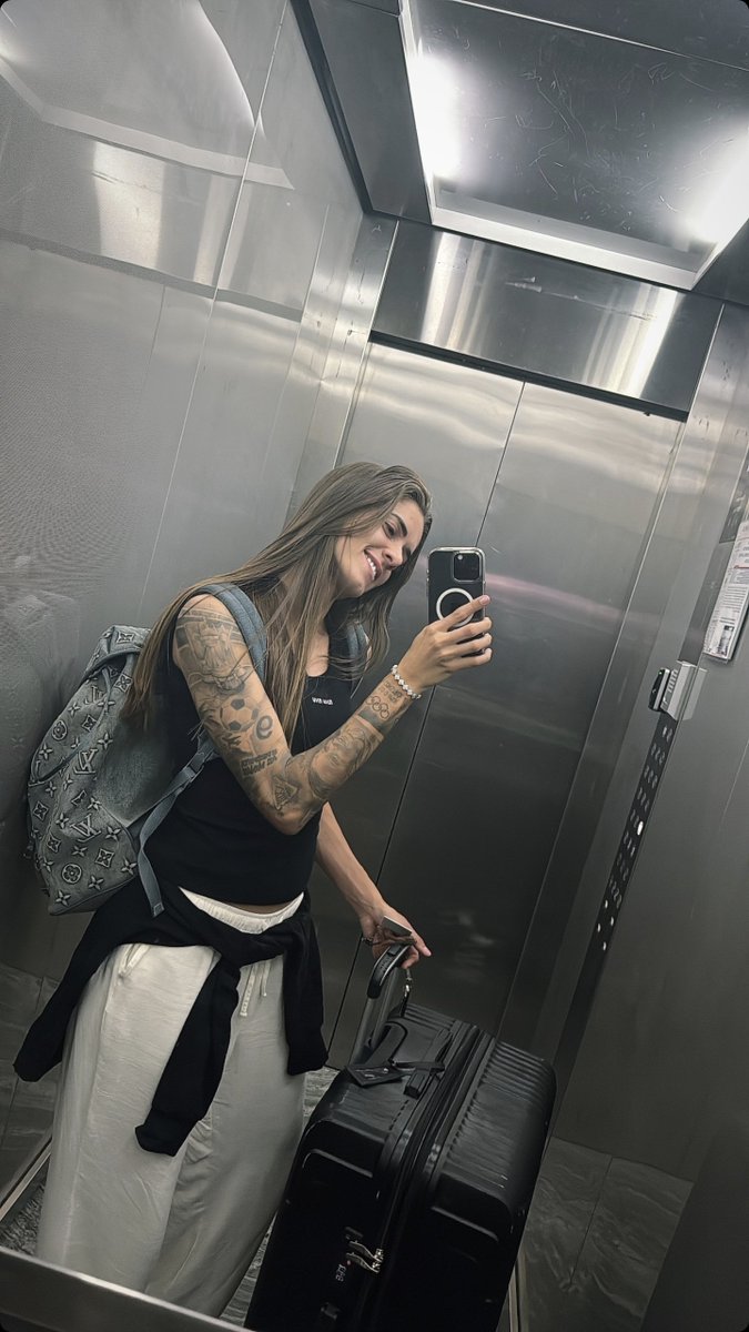 _mac14's tweet image. Yo cada vez que veo a Cordinali 🙊