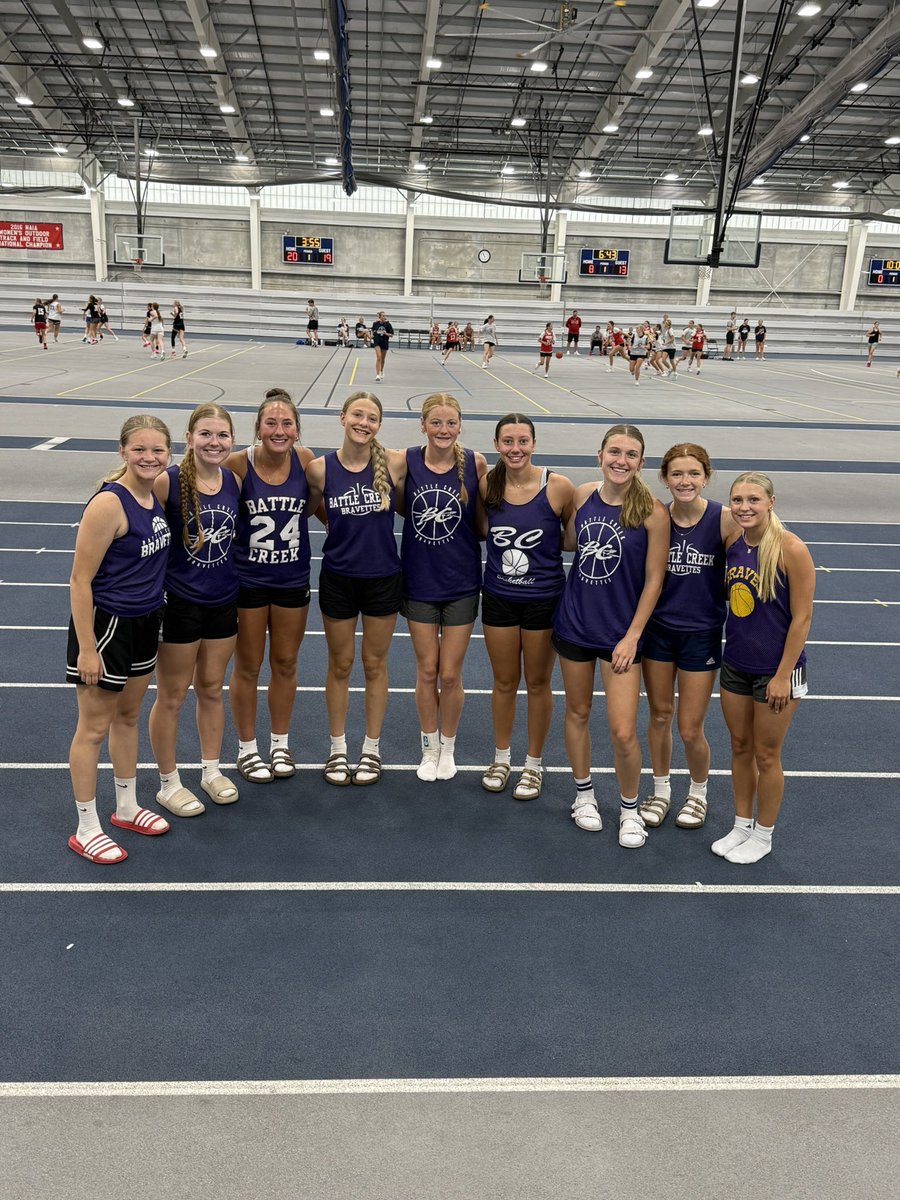 Bravette Basketball tweet media