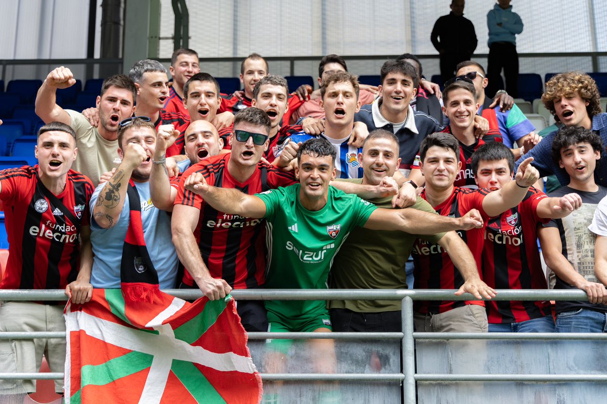 A por otra temporada más! ❤️🖤
Con ganas de pelear, luchar y seguir defendiendo al <a href="/arenas_club1909/">ARENAS CLUB oficial</a>. Nos vemos pronto! 👊🏽
