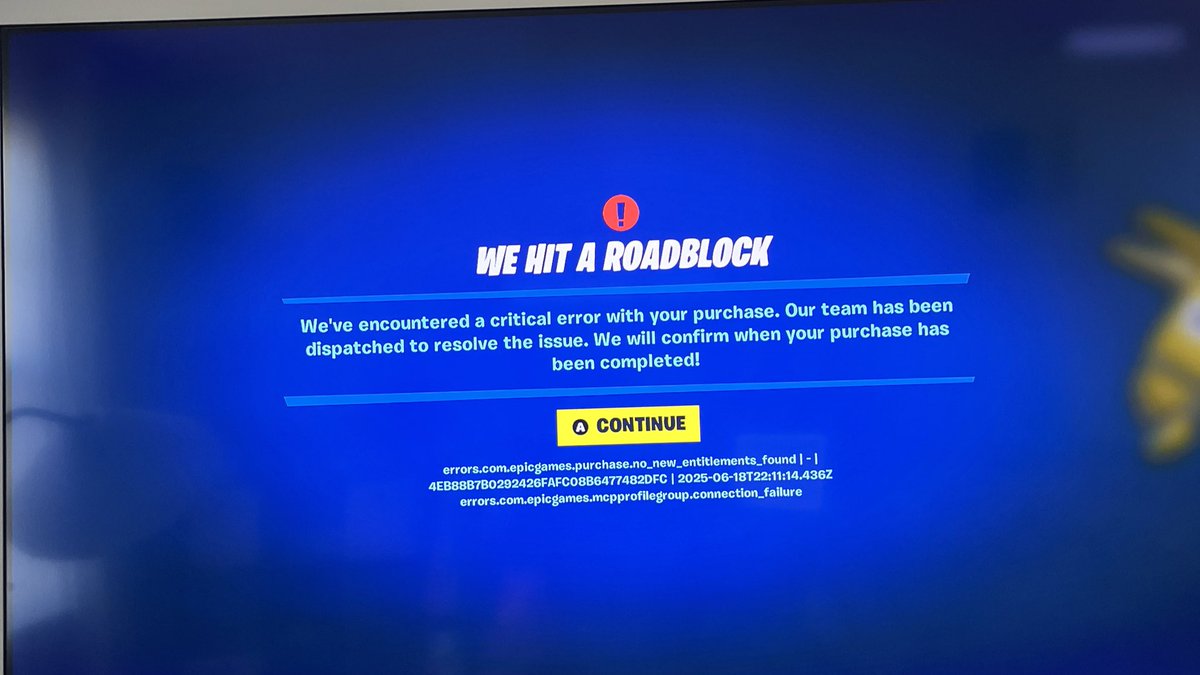 ca_dray's tweet photo. @Fortnite @EpicGames I try to gift my friend a battle pass and nowww my game is broken lol https://t.co/Pcp1xXSwwp