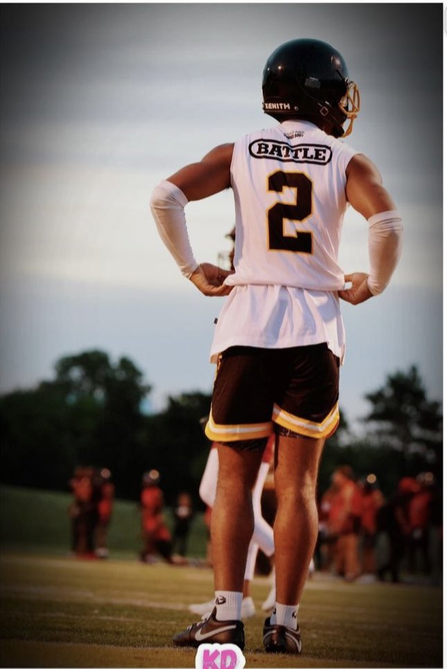 LaTrell Holman tweet media