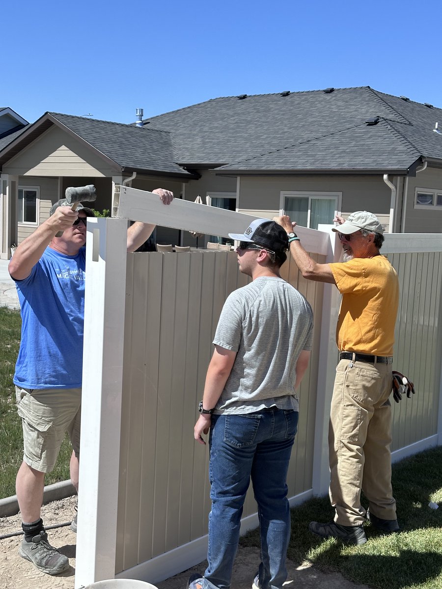 HabitatMagic's tweet photo. Wrap Up Kimberly with Us 🏠 - https://t.co/RShvXMzWef https://t.co/li0zSxO34c