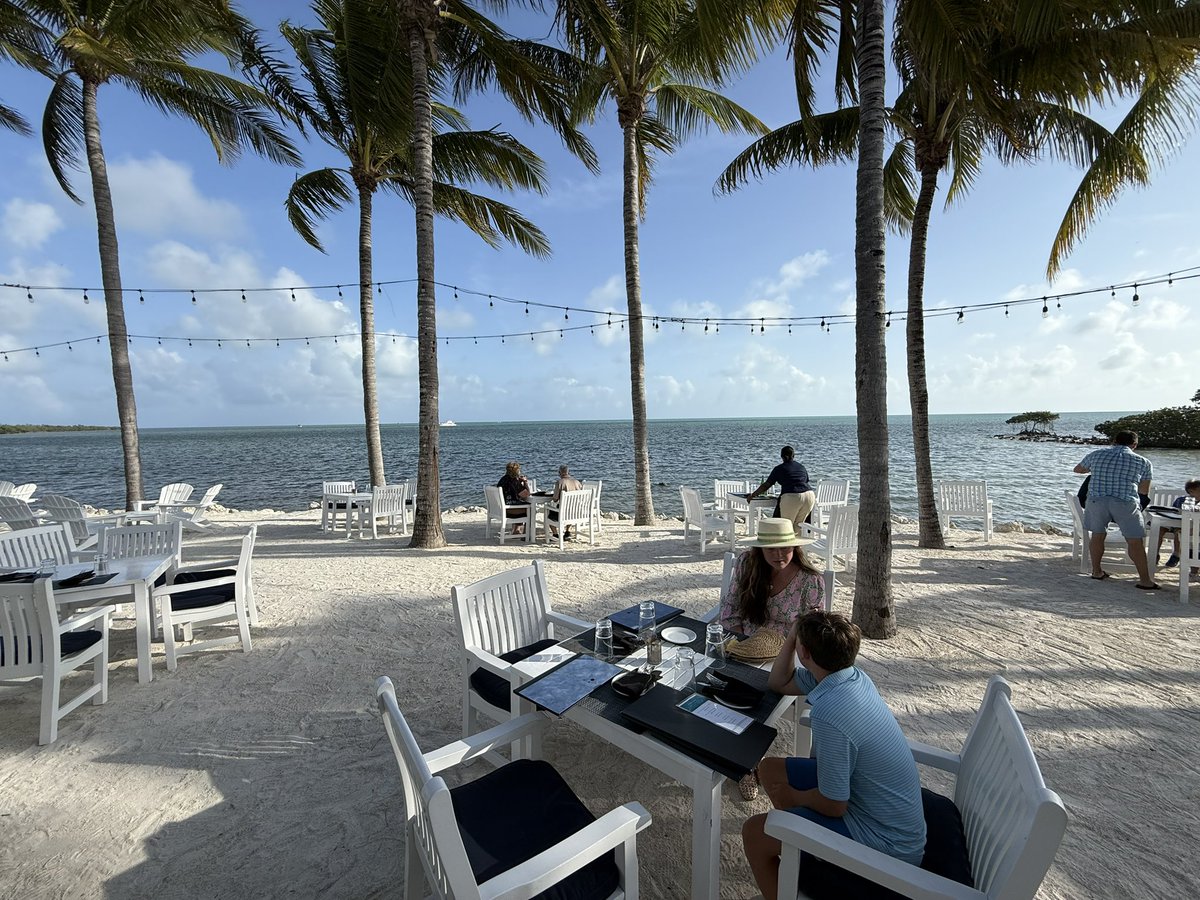 Dinner at Mahina in Marathon.