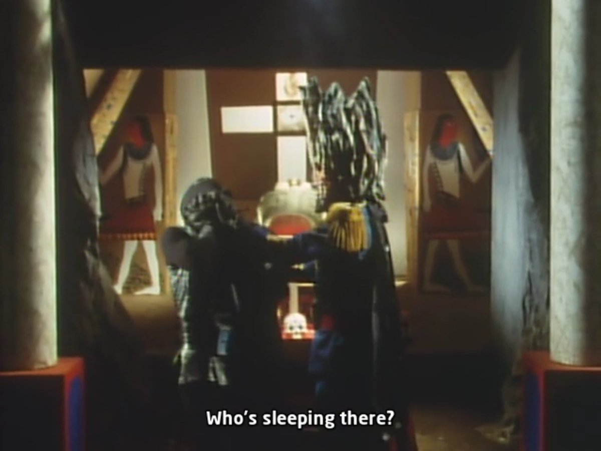 Watched #Goranger episodes 52-54 last night. Telephone Mask assassinate EAGLE scientists, the enemy gets a Black Cross Army scientists out of jail &amp; the team invades Navarone base to destroy it and end Volcan Mask's reign of terror.

#SuperSentai #PowerRangers