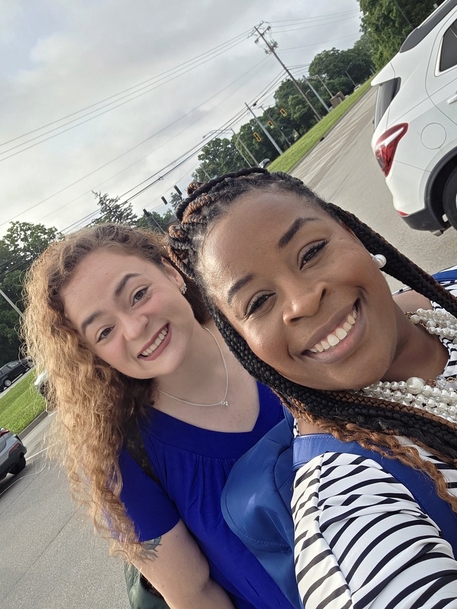 DrEricaBrooks's tweet image. Still soaking in the energy from #MomentumConference2025! 💡 Grateful for the chance to lead, learn, and connect with educators dedicated to vibrant learning, student voice, and bold leadership. This is how we move the work forward! 🙌
@JCPSAcademics @UKNextGen @KyDeptofEd…