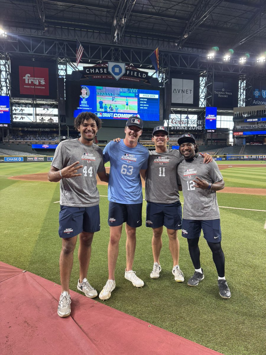 Day 2 for these Devils 😈

#ForksUp /// #MLBU