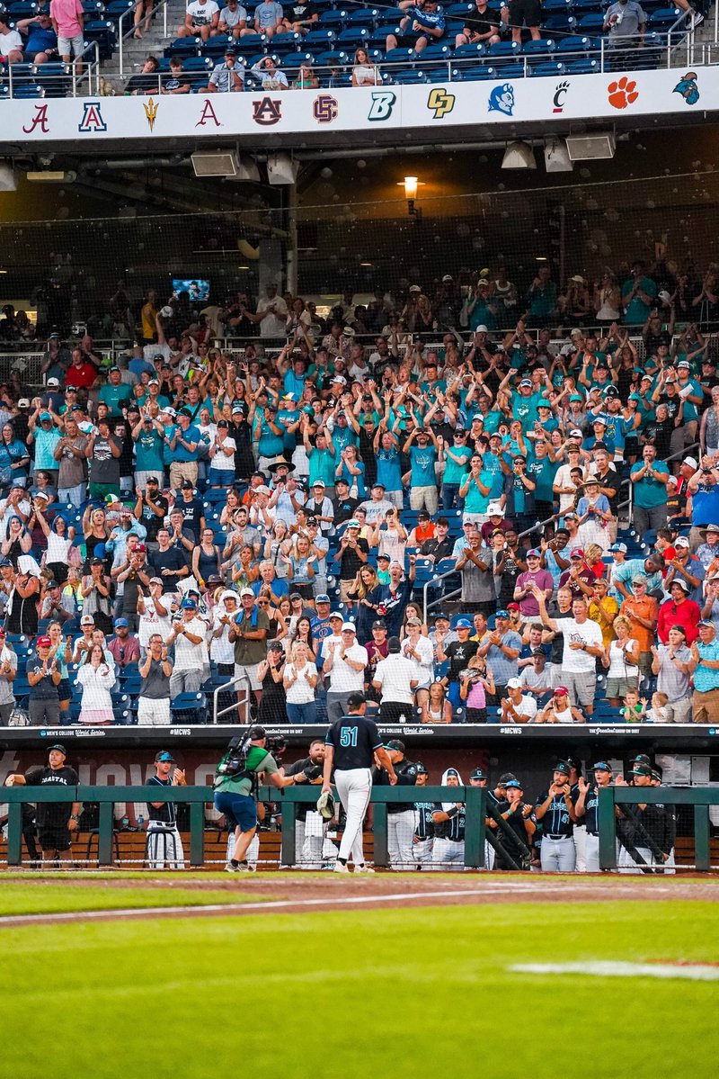 Teal Nation - wherever you are. Grab your teal and find a way to Omaha. We’ll CCU this weekend 

#ChantsUp I #TealNation
