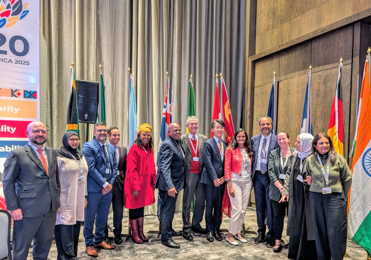 Prof_Yadav_SCM's tweet image. I had the opportunity to participate in the G20 Health Working Group meeting in Johannesburg from June 10–12. The sessions on medical countermeasures and pandemic preparedness were quite insightful. I spoke at the G20 Strategic Dialogue on Advancing Equitable Access to NCD…
