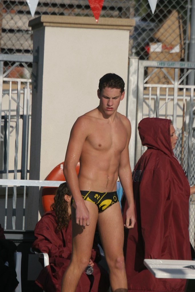 Speedos Caught My Eye (@mycaught81624) on Twitter photo 