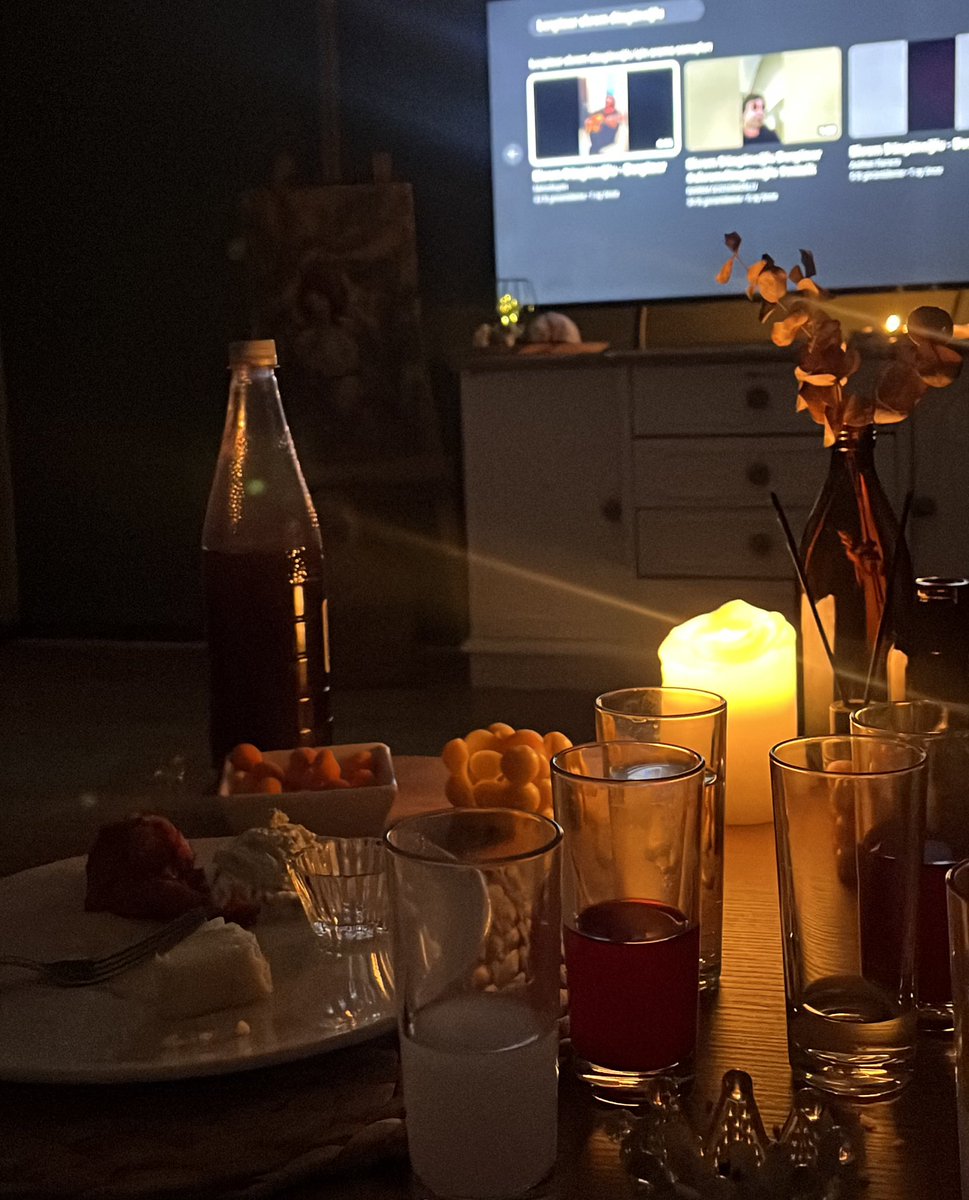 Bazı sohbetler vardır, mumun nasıl eridiğini bile  farkettirmez….