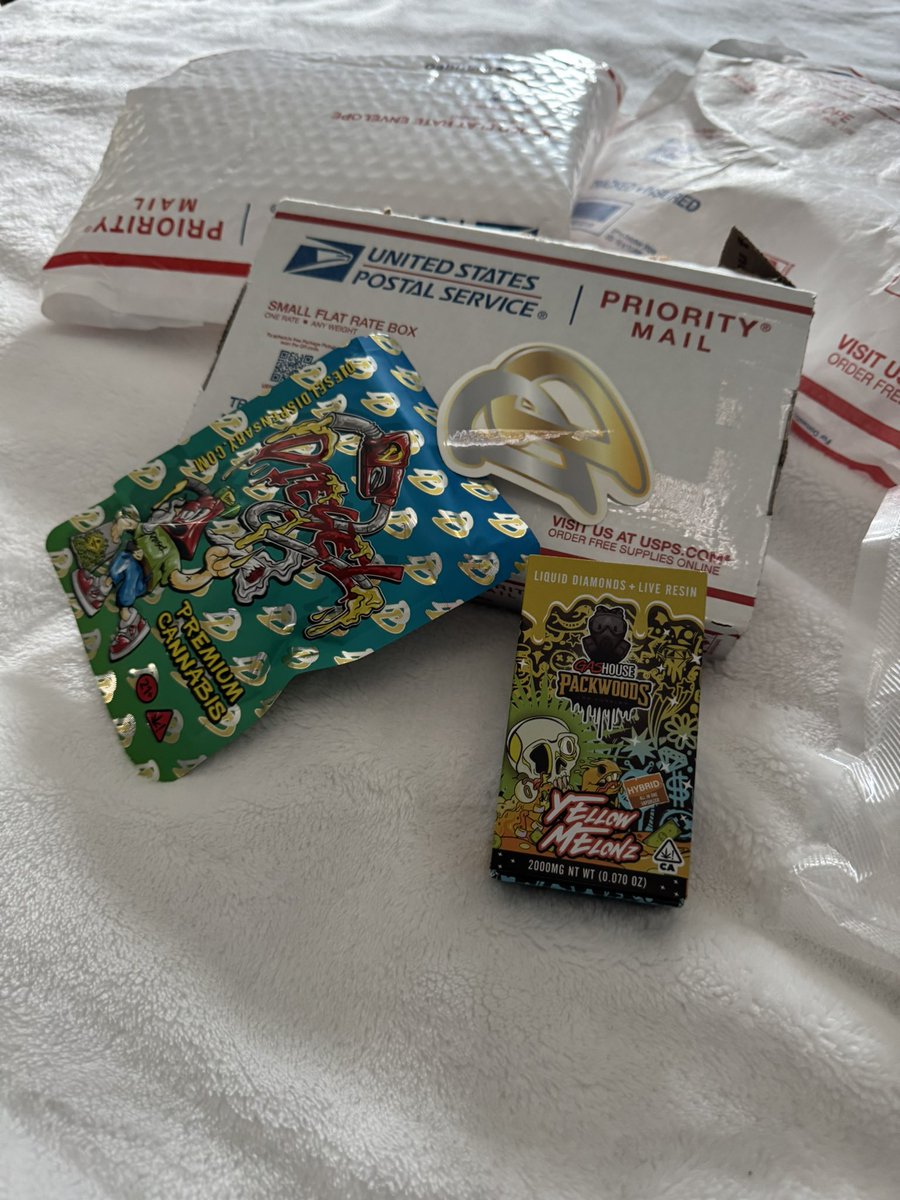 KrustyKrabFryCook (@frykrab) on Twitter photo Mail Call!!! Just got this from <a href="/CryptoChronicX/">DIESEL DISPENSARY</a> Top quality and fast delivery. Ordered on Sunday and got here today. You all are awesome! ๐ Mail Call!!! Just got this from <a href="/CryptoChronicX/">DIESEL DISPENSARY</a> Top quality and fast delivery. Ordered on Sunday and got here today. You all are awesome! ๐