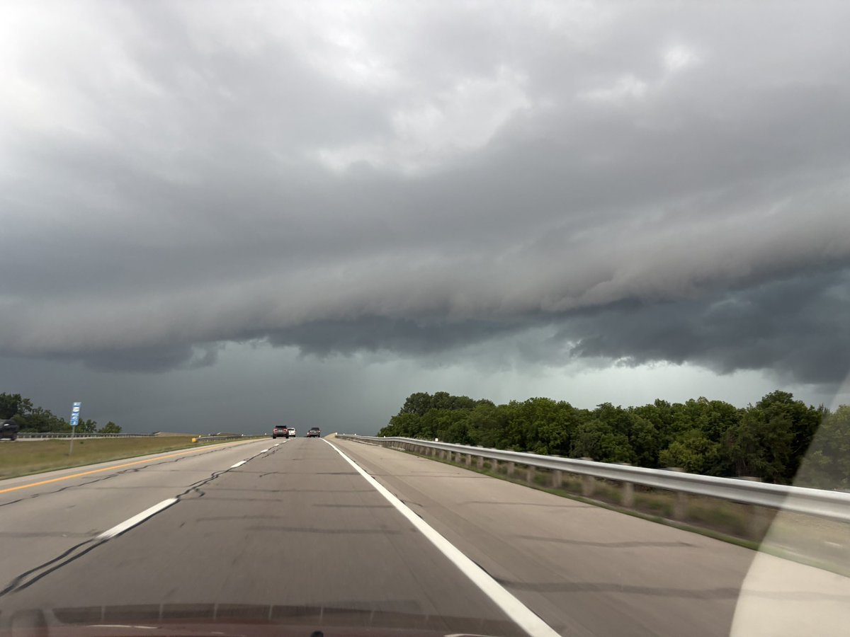 JJ Weisenberger tweet media