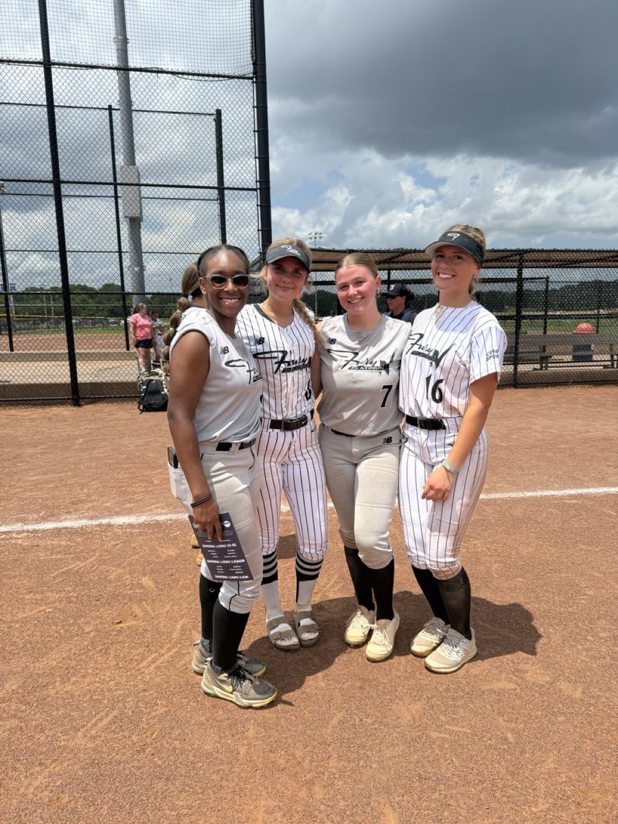 FPNCromer's tweet image. Great day at camp for these girls! Scenic City Showcase starts tomorrow!!! When coaches start following your team in the middle of the camp. You know your girls are doing great!!!!