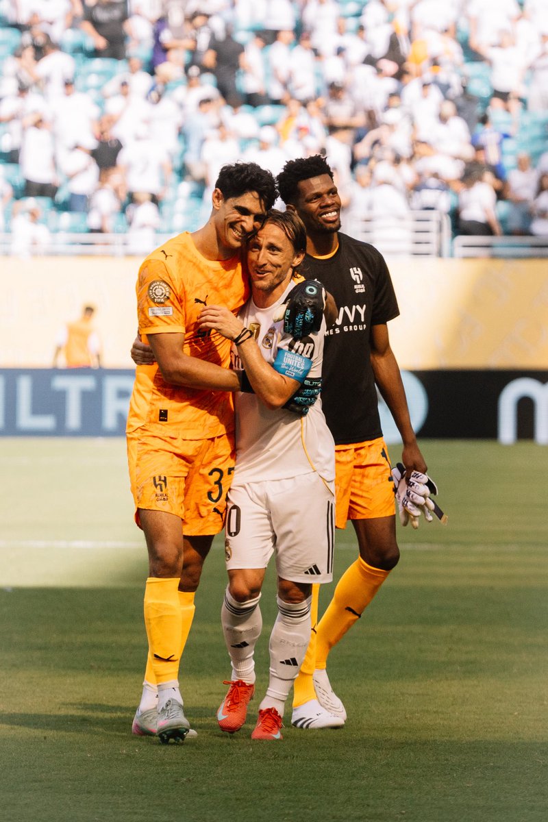 Hoy se cubrió a estos genios! 
<a href="/realmadrid/">Real Madrid C.F.</a> <a href="/Alhilal_FC/">نادي الهلال السعودي</a>